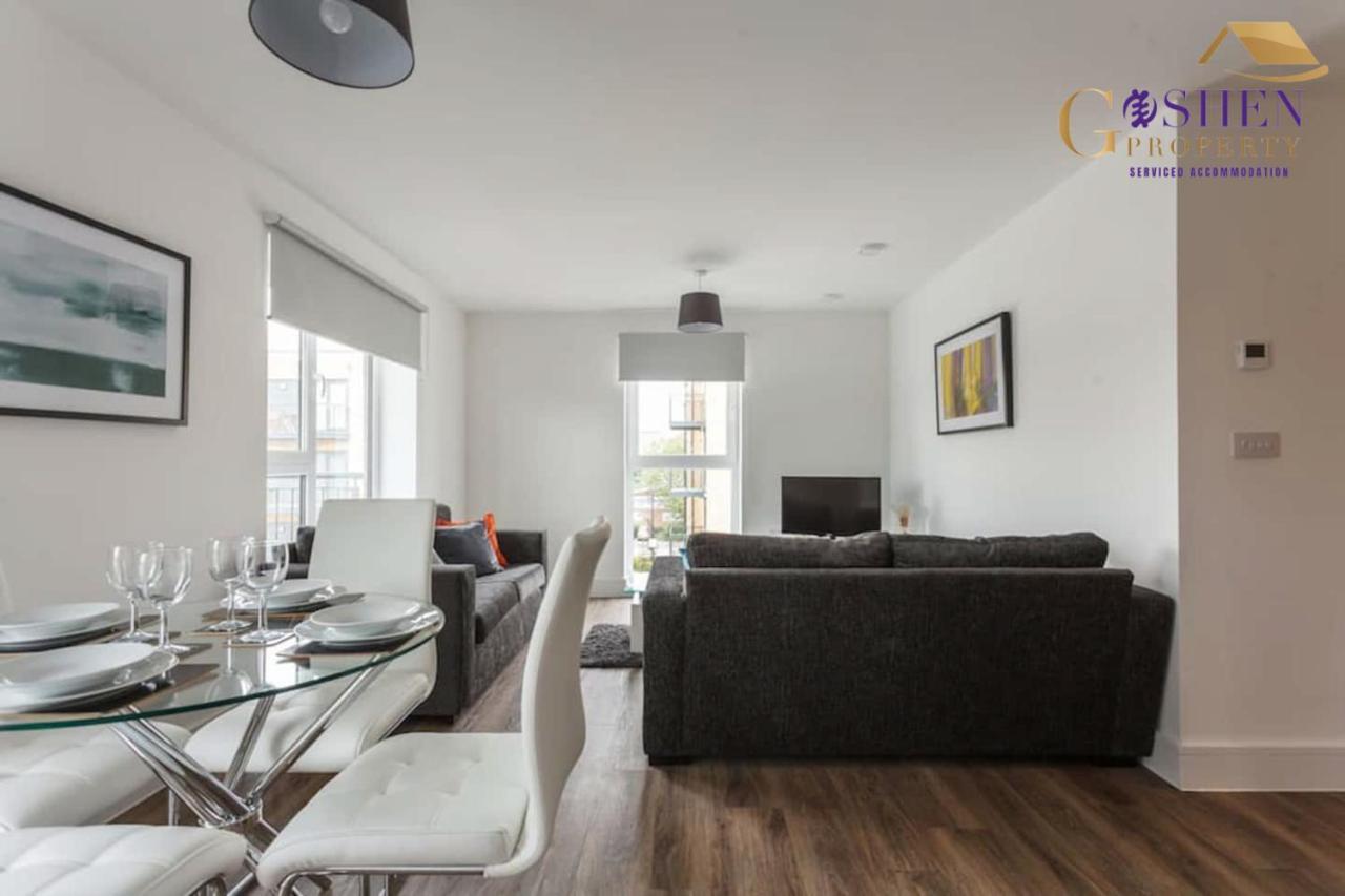 2 Bedroom Apartment Chapel Riverside At Goshen Property Serviced Accommodation Southampton, Free Wifi & Parking المظهر الخارجي الصورة